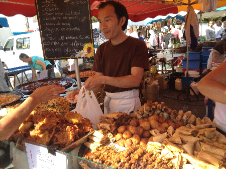 Một ngày theo chân du học sinh Việt đi làm thêm