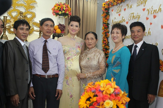 Showbiz Việt nổi bật tuần qua