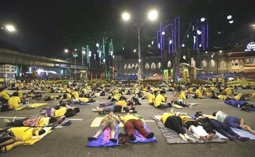 Cách mạng màu và màu cách mạng