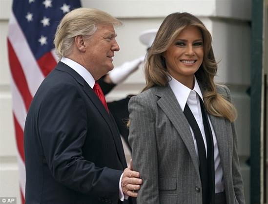 Phá vỡ quy tắc thời trang của các đệ nhất phu nhân Mỹ, Melania Trump khẳng định quyền lực với trang phục menswear