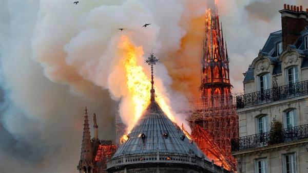 Nga sẵn sàng giúp Pháp khôi phục nhà thờ Đức Bà Paris