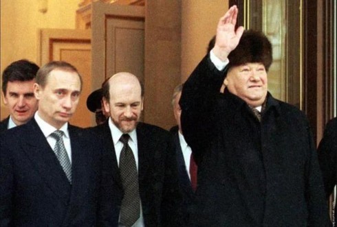 Sắp đến thời hạn 20 năm như cam kết của TT Putin, nước Nga sẽ ra sao?