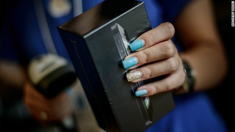 5 lỗi bị “ném đá” nhiều nhất của iPhone 5