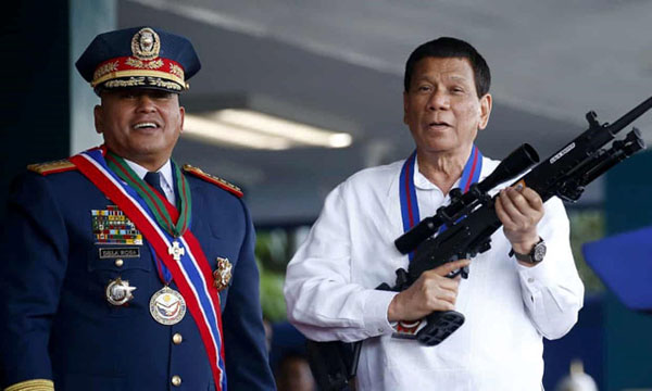 Cảnh sát Philippines bắn chết trẻ 3 tuổi, nghị sĩ biện hộ 'đời là thế'
