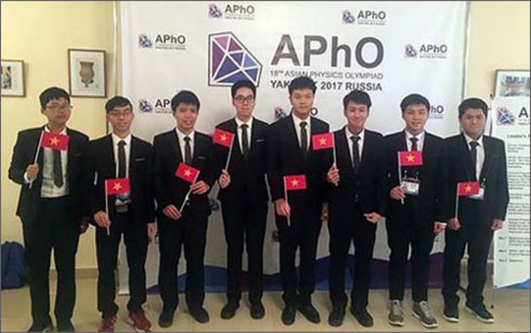 Bảy học sinh Việt Nam đoạt giải thưởng Olympic Vật lý châu Á 2017