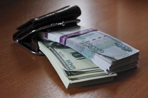 Moskva: Bắt giữ giám đốc công ty in ấn buôn bán tiền giả