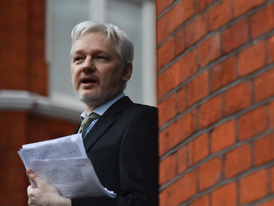 Nhà sáng lập Wikileaks Assenge nói gì sau khi Thụy Điển dừng điều tra?