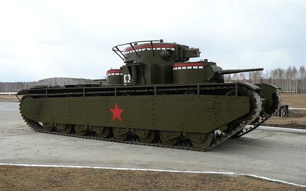 T-35, Nga, quái vật - những từ này đủ để làm rung động mọi người yêu thích xe tăng. Hãy tới và khám phá những đặc điểm độc đáo của chiếc xe tăng này.