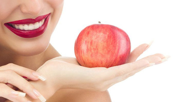 Bất ngờ với tác dụng của trái táo và ánh sáng đối với sức khỏe