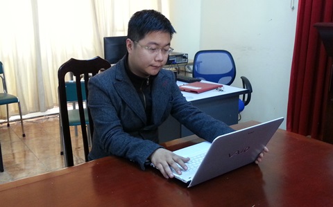 Bắt thạc sĩ du học Nga cuỗm tiền tỷ qua internet
