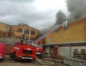 Ngoại ô Moskva: Cháy nhà máy ở  Ivantievka