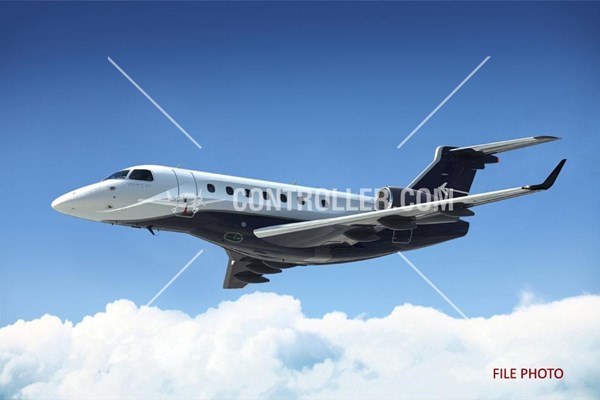 'Chê' máy bay cũ, bầu Đức đổi máy bay mới?