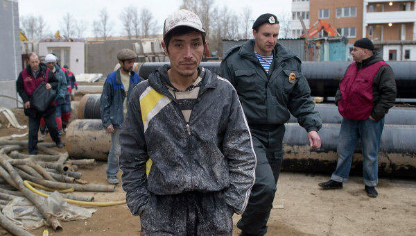 Nga: Sẽ cấm nhập cảnh 3 năm đối với người nước ngoài lưu trú quá thời hạn cho phép