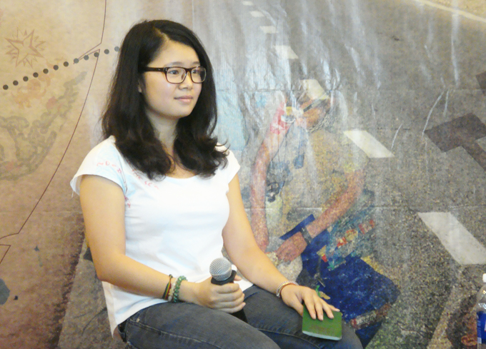 Căng thẳng buổi giới thiệu sách của Huyền Chip tại TP.HCM