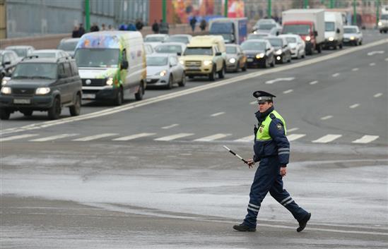 Moskva: Tạm cấm xe cộ lưu thông trên nhiều đường phố trung tâm trong ngày 13 và 14/10