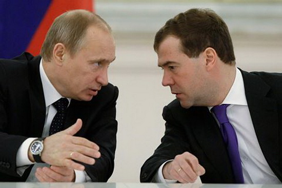 Ông Putin hay Medvedev sẽ tranh cử Tổng thống Nga năm 2018?