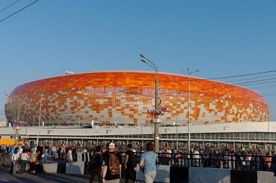 Căng 'bài toán' 12 sân World Cup của Nga