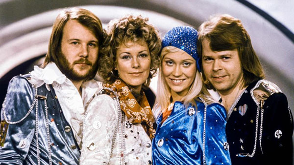 ABBA sắp trình làng ca khúc mới sau 37 năm vắng bóng
