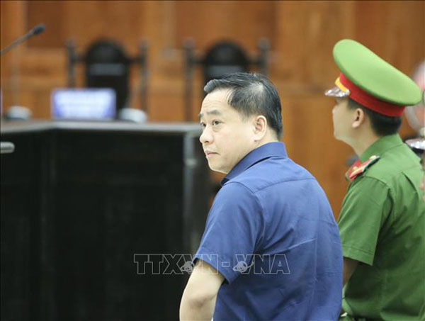 Xét xử 'đại án' tại Dong A bank: Bác bỏ kháng cáo kêu oan của Phan Văn Anh Vũ