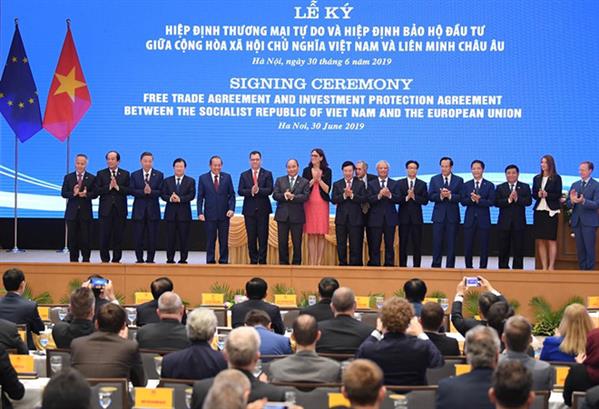 Việt Nam - EU chính thức ký kết Hiệp định thương mại tự do