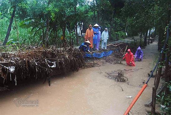 Quảng Bình: Hàng trăm hộ dân lại ngập trong lũ