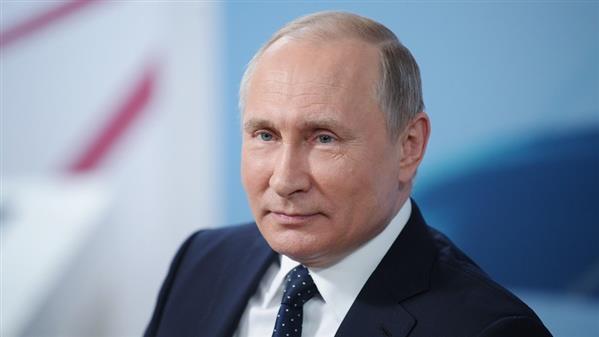 Cắt giảm chi tiêu quốc phòng, ông Putin định dành 162 tỷ USD cho lĩnh vực nào?