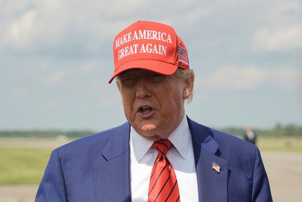 Ông Trump: Tình báo Mỹ sai về Iran