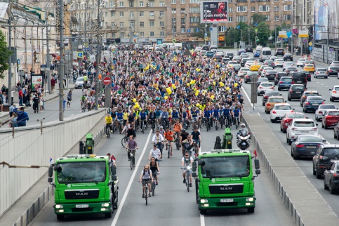 Moskva: Hơn 30 nghìn người tham gia cuộc  diễu hành bằng xe đạp