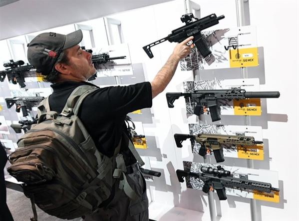 Hình ảnh những khẩu súng đáng sợ nhất tại triển lãm vũ khí SHOT