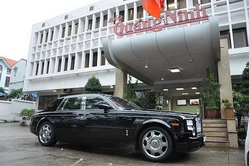 Rolls-Royce từ thiện của chúa đảo Tuần Châu chính thức được bán với giá 9 tỉ đồng