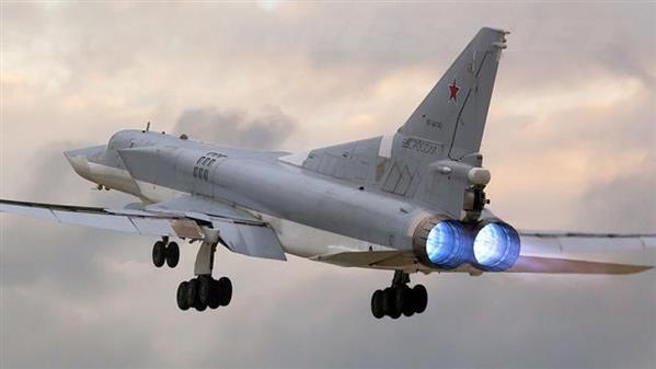 Máy bay ném bom chiến lược của Nga lần đầu cất cánh: Sức mạnh khó lường