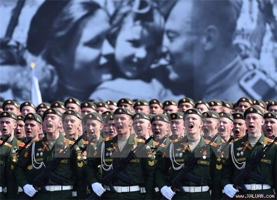 Bộ Quốc phòng Nga triển khai ứng dụng thẻ điện tử quân nhân