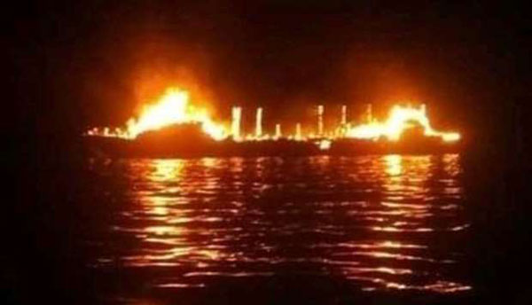 Cháy tàu biển tại Indonesia khiến 7 người thiệt mạng, 4 người mất tích