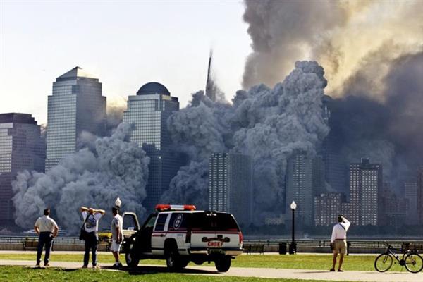 Hãi hùng cảnh tượng như “ngày tận thế” trong vụ khủng bố 11/9