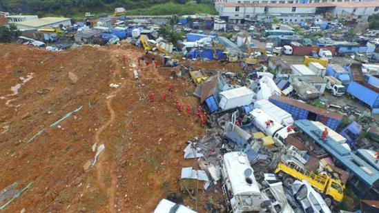 Vụ lở đất tại Thâm Quyến: Phát triển bừa bãi sẽ phải trả giá