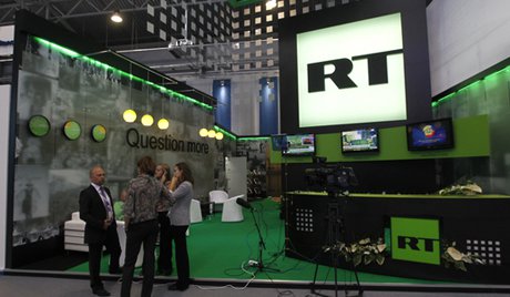 Phẫn nộ vì BTV The Economist hô hào tẩy chay các nhà báo của “RT”