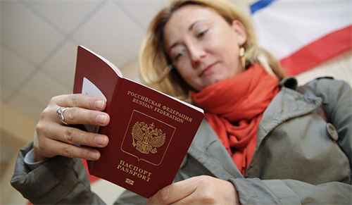 Ukraine ra luật mới làm Nga không hài lòng