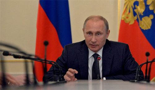 Vladimir Putin cho rằng cần lập tiêu chuẩn đánh giá các trường đại học Nga