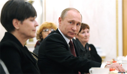 Tổng thống Putin chúc mừng phụ nữ Nga nhân ngày 8 tháng 3