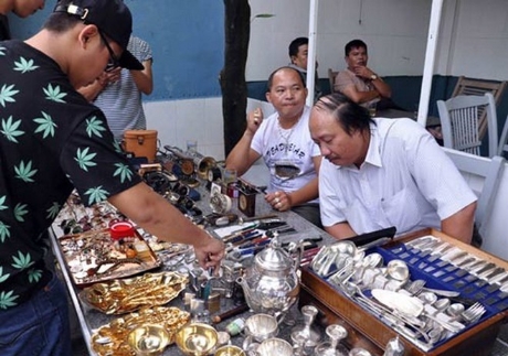 6 chợ kỳ dị giữa Sài Gòn