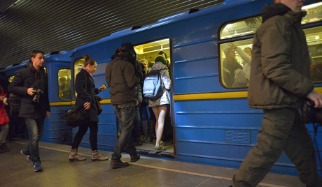 Hệ thống Metro Matxcơva sẽ cấm ăn uống nhưng có thể sẽ cho phép giải quyết nhu cầu vệ sinh