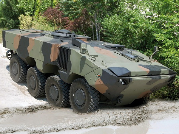 Dàn xe chiến đấu bộ binh hầm hố tại DSEI-2013