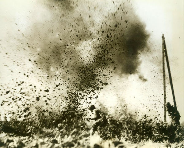 Nhìn lại Thế chiến 2 đầy khốc liệt qua những bức ảnh tư liệu quý hiếm