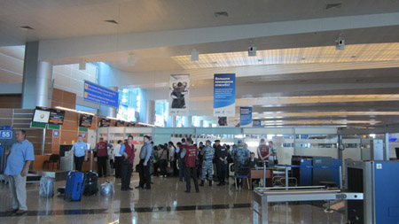 Hồi hương cùng 45 lao động Việt ở Nga: Những điều tai nghe mắt thấy