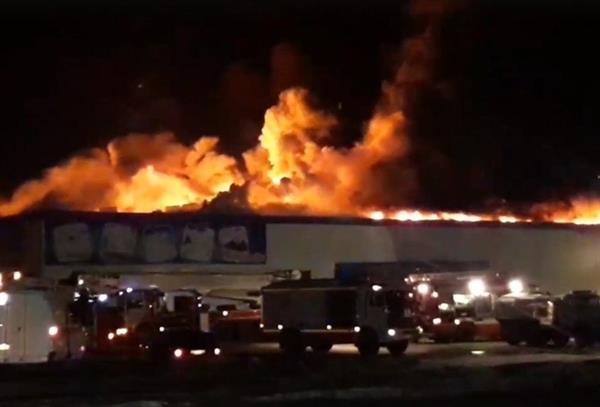 Tyumen: Cháy ở cửa hàng đồ chơi, không có nạn nhân thương vong