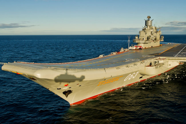 Tàu sân bay 'Đô đốc Kuznetsov' tròn 30 năm gia nhập Hải quân Nga