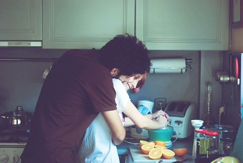 Máy rửa bát và duyên ngầm của một cô gái