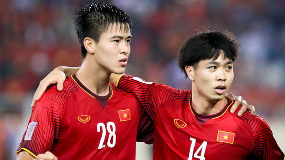 Tuyển Việt Nam biến ảo thế nào trước chung kết lượt về AFF Cup?