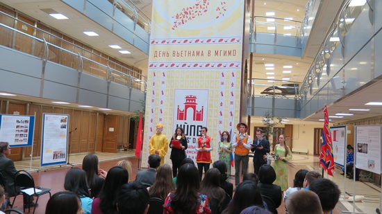 Lễ hội Hùng Vương với sinh viên Việt Nam và Nga tại Học viện Ngoại Giao Quốc gia Moskva