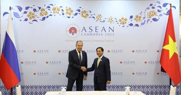 Nga mong muốn Việt Nam tiếp tục là cầu nối với các nước ASEAN